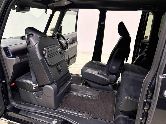 タント カスタムＲＳ　ナビ　パノラマモニター　ＬＥＤオートライト　パワースライドドアウェルカムオープン機能　オート電動格納式ドアミラー　助手席ロングスライド　助手席イージークローザー　アルミホイール　キーフリーシステム（37枚目）