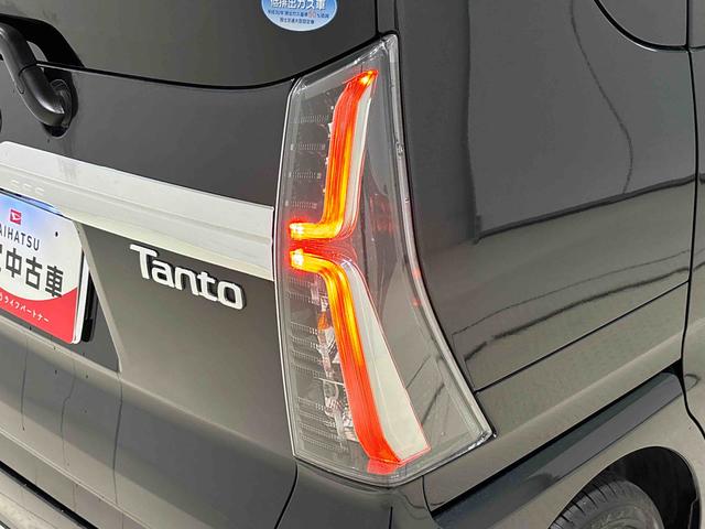 タント カスタムＲＳ　ナビ　パノラマモニター　ＬＥＤオートライト　パワースライドドアウェルカムオープン機能　オート電動格納式ドアミラー　助手席ロングスライド　助手席イージークローザー　アルミホイール　キーフリーシステム（50枚目）