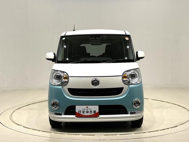 ムーヴキャンバス Ｇメイクアップ　ＳＡＩＩＩ　ブラックインテリアパック　純正ナビ装着用アップグレードパック　純正ナビゲーション　ドライブレコーダー　両側電動スライドドア　本革巻ステアリングホイール　Ｂｉ－ＡｎｇｌｅＬＥＤヘッドランプ　オートライト　キーフリーシステム（9枚目）