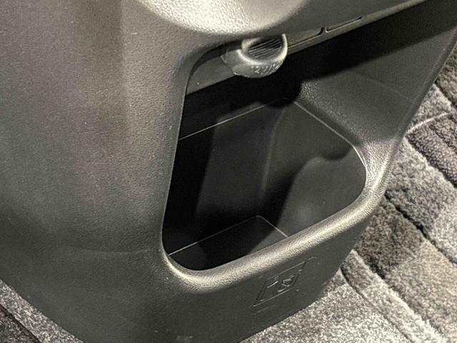 ムーヴキャンバス Ｇメイクアップ　ＳＡＩＩＩ　ブラックインテリアパック　純正ナビ装着用アップグレードパック　純正ナビゲーション　ドライブレコーダー　両側電動スライドドア　本革巻ステアリングホイール　Ｂｉ－ＡｎｇｌｅＬＥＤヘッドランプ　オートライト　キーフリーシステム（35枚目）