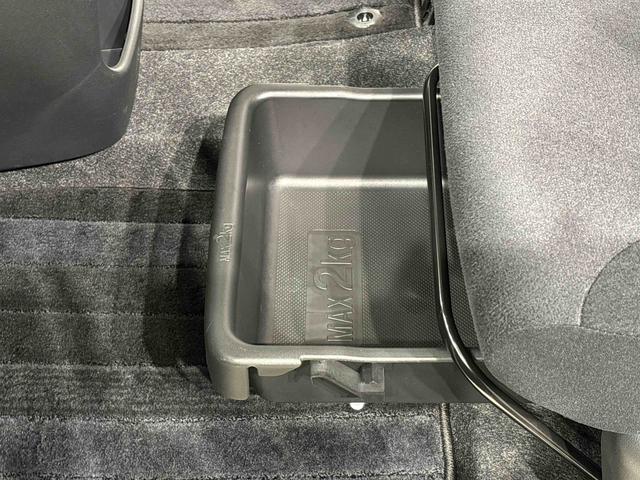 ムーヴキャンバス Ｇメイクアップ　ＳＡＩＩＩ　ブラックインテリアパック　純正ナビ装着用アップグレードパック　純正ナビゲーション　ドライブレコーダー　両側電動スライドドア　本革巻ステアリングホイール　Ｂｉ－ＡｎｇｌｅＬＥＤヘッドランプ　オートライト　キーフリーシステム（37枚目）