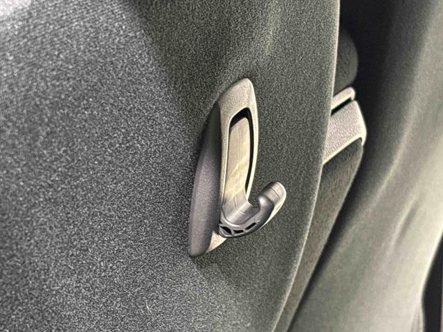 ムーヴキャンバス Ｇメイクアップ　ＳＡＩＩＩ　ブラックインテリアパック　純正ナビ装着用アップグレードパック　純正ナビゲーション　ドライブレコーダー　両側電動スライドドア　本革巻ステアリングホイール　Ｂｉ－ＡｎｇｌｅＬＥＤヘッドランプ　オートライト　キーフリーシステム（39枚目）