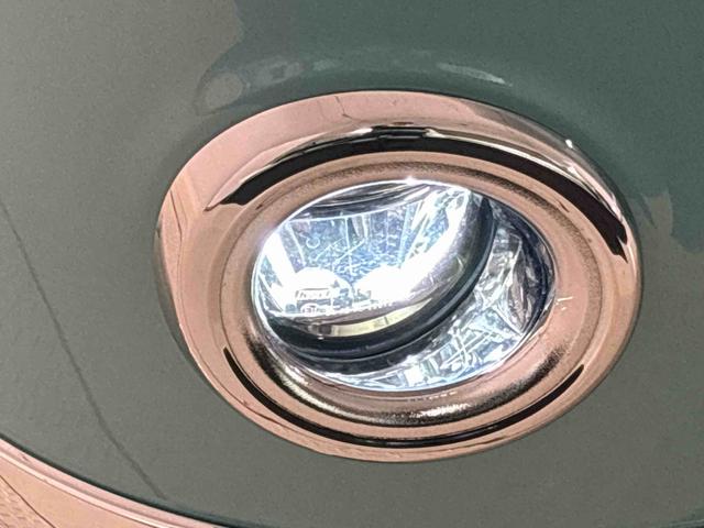 ムーヴキャンバス Ｇメイクアップ　ＳＡＩＩＩ　ブラックインテリアパック　純正ナビ装着用アップグレードパック　純正ナビゲーション　ドライブレコーダー　両側電動スライドドア　本革巻ステアリングホイール　Ｂｉ－ＡｎｇｌｅＬＥＤヘッドランプ　オートライト　キーフリーシステム（50枚目）