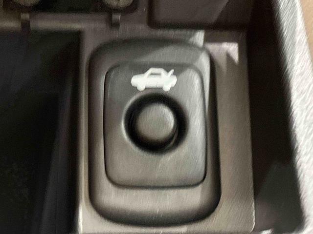 �g�����N���[���J�X�C�b�`