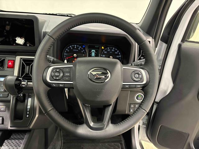 タフト Ｇ　ダーククロムベンチャー　前席シートヒーター　バックカメラ　アダプティブルクルーズコントロールＬＥＤヘッドライト　ＬＥＤフォグランプ　オートライト　オートハイビーム　１５インチアルミホイール　ＳＲＳサイドエアバッグ　純正カーペットマット　純正ロングバイザー（13枚目）