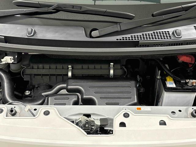 ムーヴキャンバス ＧメイクアップＶＳ　ＳＡＩＩＩ　ナビ　ドラレコ　ＥＴＣ　ＬＥＤヘッドランプ・フォグランプ　置き楽ボックス　オートライト　プッシュボタンスタート　セキュリティアラーム　パノラマバックモニター　両側パワースライドドア　キーフリーシステム　運転席シートヒーター（49枚目）