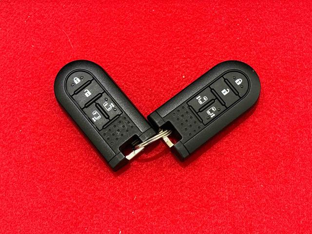 ムーヴキャンバス ＧメイクアップＶＳ　ＳＡＩＩＩ　ナビ　ドラレコ　ＥＴＣ　ＬＥＤヘッドランプ・フォグランプ　置き楽ボックス　オートライト　プッシュボタンスタート　セキュリティアラーム　パノラマバックモニター　両側パワースライドドア　キーフリーシステム　運転席シートヒーター（55枚目）