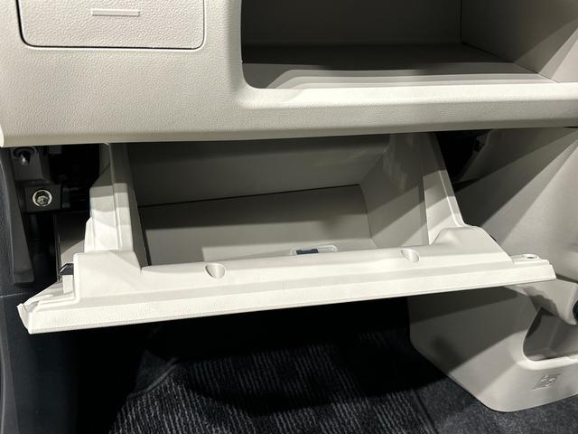 ムーヴ ＸリミテッドＩＩ　ＳＡＩＩＩ　バックモニター対応　ＥＴＣ　運転席シートヒーター　アルミホイール　オートライト　プッシュボタンスタート　セキュリティアラーム　キーフリーシステム　オート電動格納式ドアミラー　シートリフター（37枚目）