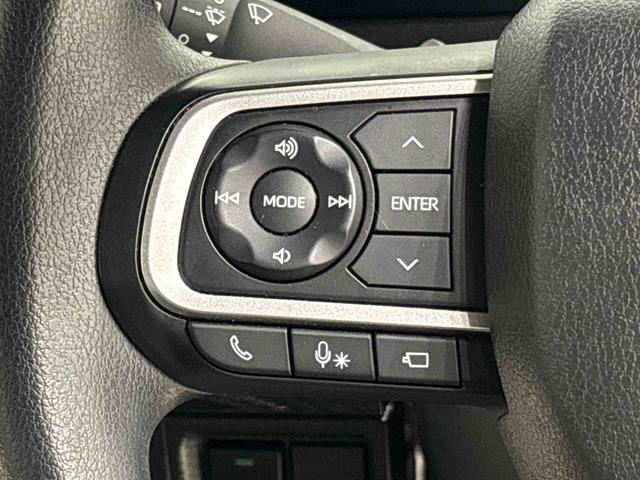 タント カスタムＸスタイルセレクション　キーフリーシステム　ナビゲーションシステム　パノラマモニター付きバックカメラ　ＥＴＣ　ドライブレコーダー　ウエルカムオープン機能付きパワースライドドア　運転席助手席シートヒーター　電動パーキングブレーキ　アルミホイール（16枚目）