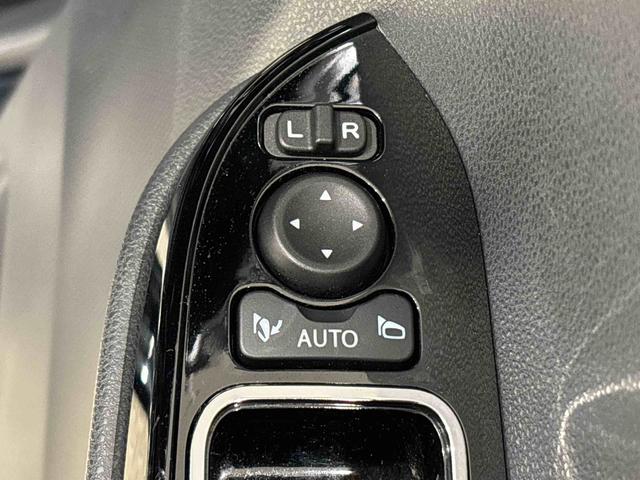 タント カスタムＸスタイルセレクション　キーフリーシステム　ナビゲーションシステム　パノラマモニター付きバックカメラ　ＥＴＣ　ドライブレコーダー　ウエルカムオープン機能付きパワースライドドア　運転席助手席シートヒーター　電動パーキングブレーキ　アルミホイール（26枚目）