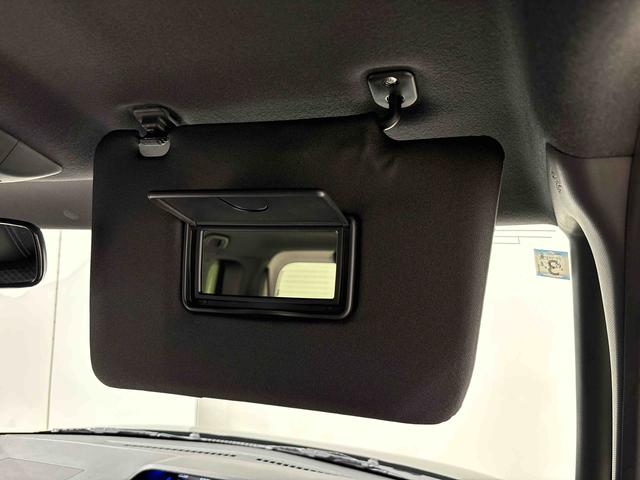 タント カスタムＸスタイルセレクション　キーフリーシステム　ナビゲーションシステム　パノラマモニター付きバックカメラ　ＥＴＣ　ドライブレコーダー　ウエルカムオープン機能付きパワースライドドア　運転席助手席シートヒーター　電動パーキングブレーキ　アルミホイール（29枚目）