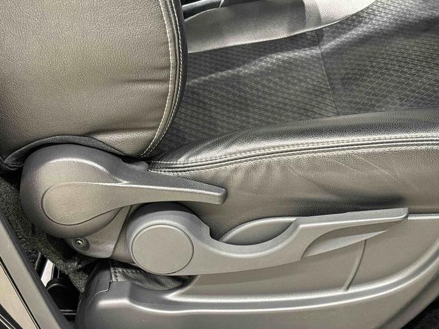 タント カスタムＸスタイルセレクション　キーフリーシステム　ナビゲーションシステム　パノラマモニター付きバックカメラ　ＥＴＣ　ドライブレコーダー　ウエルカムオープン機能付きパワースライドドア　運転席助手席シートヒーター　電動パーキングブレーキ　アルミホイール（30枚目）