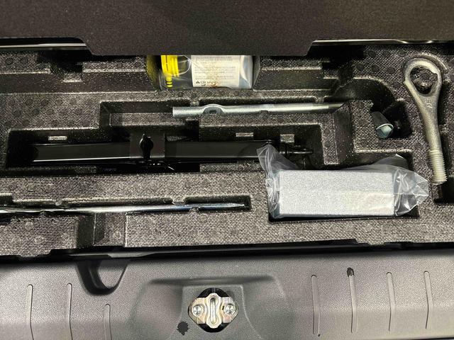 タント カスタムＸスタイルセレクション　キーフリーシステム　ナビゲーションシステム　パノラマモニター付きバックカメラ　ＥＴＣ　ドライブレコーダー　ウエルカムオープン機能付きパワースライドドア　運転席助手席シートヒーター　電動パーキングブレーキ　アルミホイール（40枚目）