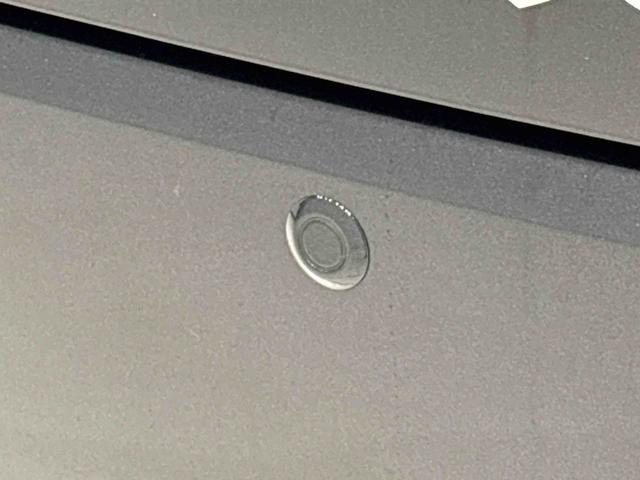 ���ԏ�ȂǂŌ����ގ��ɁA�y�_���̓��݊ԈႦ�����A�}���i��}������o�b�N�\�i�[�Z���T�[���t���Ă���̂ň��S�ł��B