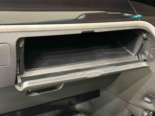 ムーヴ カスタム　ＲＳ　ハイパーリミテッドＳＡＩＩＩ　カーナビ　パノラマモニター対応カメラ　ＥＴＣ車載器　ＬＥＤヘッドライト・フォグランプ　運転席シートヒーター　オートエアコン　オートライト　トップシェイドガラス　キーフリーシステム　純正１５インチアルミホイール（36枚目）