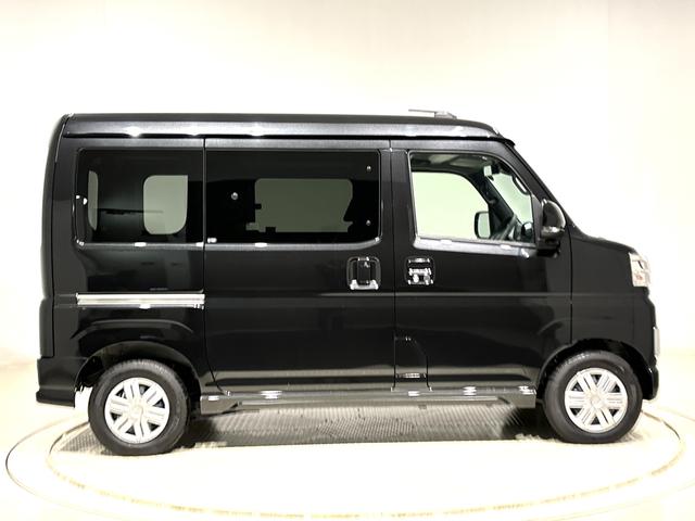 アトレー ＲＳ　９インチディスプレイオーディオ　バックカメラ　４ＷＤ　プッシュボタンスタート　パワースライドドアウエルカムオープン機能　電動格納式ドアミラー　大型ＬＥＤ荷室灯　ＬＥＤへッドランプ　ＬＥＤフォグランプ　クルーズコントロール　スモークドガラス（9枚目）