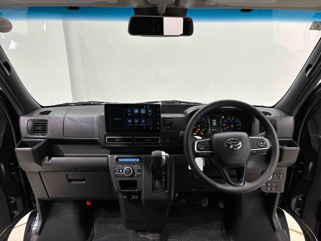 アトレー ＲＳ　９インチディスプレイオーディオ　バックカメラ　４ＷＤ　プッシュボタンスタート　パワースライドドアウエルカムオープン機能　電動格納式ドアミラー　大型ＬＥＤ荷室灯　ＬＥＤへッドランプ　ＬＥＤフォグランプ　クルーズコントロール　スモークドガラス（12枚目）