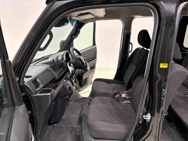 アトレー ＲＳ　９インチディスプレイオーディオ　バックカメラ　４ＷＤ　プッシュボタンスタート　パワースライドドアウエルカムオープン機能　電動格納式ドアミラー　大型ＬＥＤ荷室灯　ＬＥＤへッドランプ　ＬＥＤフォグランプ　クルーズコントロール　スモークドガラス（33枚目）