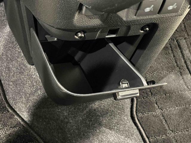 ムーヴキャンバス ストライプスG ナビ ドラレコ バックカメラ キーフリー LEDオートライト・フォグランプ 電動パーキングブレーキ プッシュボタンスタート セキュリティアラーム バックカメラ 両側パワースライドドアウエルカムオープン機能 オート電動格納式ドアミラー(33枚目)