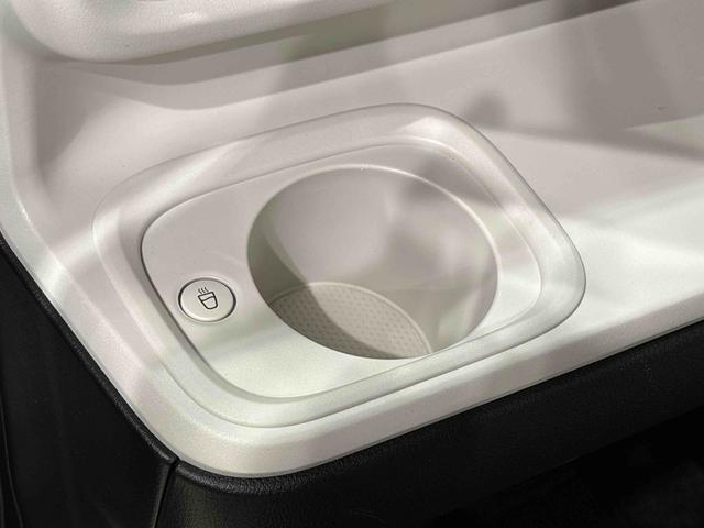 ムーヴキャンバス ストライプスG 純正ナビ 前後ドライブレコーダー まごころ保証12カ月付 保証継承 LEDオートライト・フォグランプ 電動パーキングブレーキ プッシュボタンスタート セキュリティアラーム バックカメラ 両側パワースライドドアウエルカムオープン機能(32枚目)