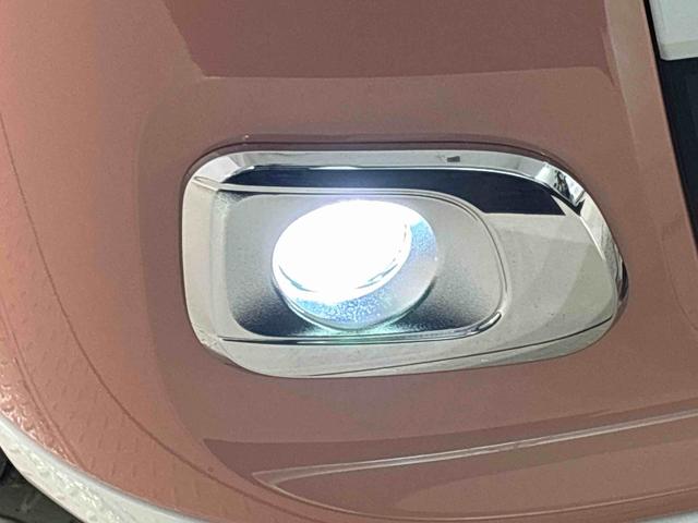 ムーヴキャンバス ストライプスＧ　バックモニター対応　ホットカップホルダー　ＬＥＤオートライト・フォグランプ　電動パーキングブレーキ　プッシュボタンスタート　セキュリティアラーム　バックカメラ　両側パワースライドドアウエルカムオープン機能　オート電動格納式ドアミラー（46枚目）