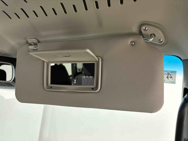 �^�]�ȁ�����ȂɃT���o�C�U�[�t���Ă܂��B�^�]�ȑ��ɂ͂�����Ƃ����g�����Ȃ݃`�F�b�N���ł���o�j�e�B�~���[���`�P�b�g�t�H���_�[�t���B