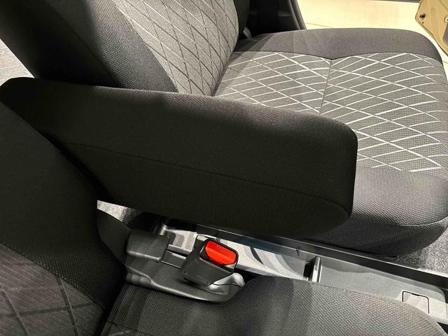 �t�����g�Z���^�[�A�[�����X�g�t��