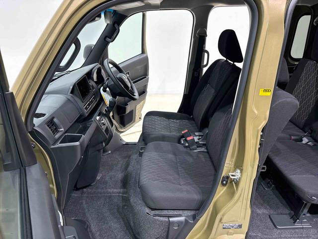 �傫�ȃh�A�ƒႢ���ɉ����ď��~��̂��ՂɗD�ꂽ�t�����g�V�[�g�ŏ��~��y�X�B�^�]�Ȃ��珕��ȑ��ւ̈ړ����ȒP�B