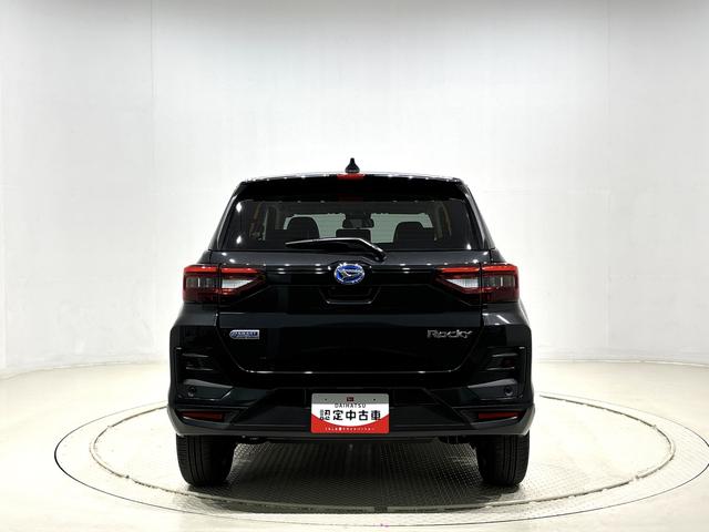 ロッキー プレミアムＧ　ＨＥＶ　ナビゲーション　ＥＴＣ　ＬＥＤヘッドランプ・フォグランプ　全車速追従機能付アダプティブクルーズコントロール　レーンキープコントロール　アルミホイール　シーケンシャルターンランプ（12枚目）