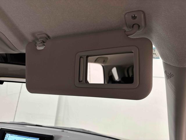 ロッキー プレミアムＧ　ＨＥＶ　ナビゲーション　ＥＴＣ　ＬＥＤヘッドランプ・フォグランプ　全車速追従機能付アダプティブクルーズコントロール　レーンキープコントロール　アルミホイール　シーケンシャルターンランプ（27枚目）