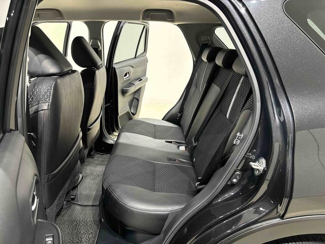 ロッキー プレミアムＧ　ＨＥＶ　ナビゲーション　ＥＴＣ　ＬＥＤヘッドランプ・フォグランプ　全車速追従機能付アダプティブクルーズコントロール　レーンキープコントロール　アルミホイール　シーケンシャルターンランプ（37枚目）