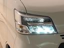 LEDヘッドライト光度も高く高寿命!