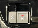 カスタムＲＳ　ＬＥＤオートライト　パワースライドドアウェルカムオープン機能　電動パーキングブレーキ　運転席助手席シートヒーター　アルミホイール　キーフリーシステム　　オート電動格納式ドアミラー（19枚目）