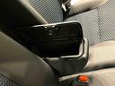 カスタムＸ　ツートン　パノラマカメラ　ＬＥＤオートライト　パワースライドドアウェルカムオープン機能　運転席ロングスライドシ－ト　助手席ロングスライド　助手席イージークローザー　１５インチアルミホイール　キーフリーシステム　パノラマカメラ（32枚目）