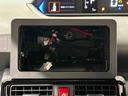 カスタムＲＳ　ＬＥＤオートライト　パワースライドドアウェルカムオープン機能　電動パーキングブレーキ　運転席助手席シートヒーター　アルミホイール　キーフリーシステム　　オート電動格納式ドアミラー（17枚目）
