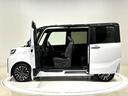 タント カスタムＲＳ　　電子パーキング　　　ＬＥＤヘッドライト　ＬＥＤオートライト　パワースライドドアウェルカムオープン機能　オート電動格納式ドアミラー　　助手席イージークローザー　アルミホイール　キーフリーシステム（8枚目）
