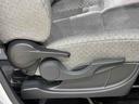 Ｘ　ＬＥＤオートライト　パワースライドドアウェルカムオープン機能　電動パーキングブレーキ　運転席助手席シートヒーター　　フルホイールキャツプ　キーフリーシステム　　オート電動格納式ドアミラー（28枚目）