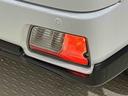 視認性に優れたリヤコンビネーションランプ(LEDテール&ストップランプ)で省電力・長寿命化を実現。