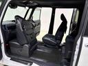 運転席ロングスライドシ-ト運転席はシ-トバックのスイッチとレバ-を操作すると、世界初♪最大540mmのスライドが可能になります!降車することなく座ったまま後席の荷物などを取ることもできますよ♪