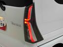 カスタムＲＳ　両側電動スライドドア　電動パーキングブレーキ　ＬＥＤオートライト　パワースライドドアウェルカムオープン機能　電動パーキングブレーキ　運転席助手席シートヒーター　アルミホイール　キーフリーシステム　　オート電動格納式ドアミラー（49枚目）