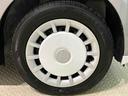 おしゃれは足元から♪純正１４インチフルホイールキャップ。フロントベチレートディスクブレーキ。