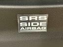 車両側方からの衝撃を緩和するＳＲＳサイドエアバッグ（運転席／助手席）が付いてます