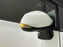 ターンランプ付きドアミラー 右左折時やハザードランプ点滅時に、他のドライバーや歩行者からの視認性が高くなるミラーです♪