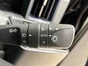 オートライト機能 車外の明るさに応じて自動的にヘッドランプなどを点灯・消灯。夕暮れ時やトンネルなどで役立ちます!!