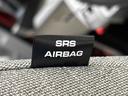 車両側方からの衝撃を緩和するＳＲＳサイドエアバッグ（運転席／助手席）に加えて，ＳＲＳカーテンシールドエアバックも標準装備