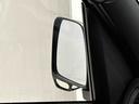 左後輪あたりが見えて、駐車が安心してできるサイドアンダーミラー(助手席)