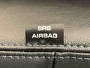 車両側方からの衝撃を緩和するＳＲＳサイドエアバッグ（運転席／助手席）に加えて，ＳＲＳカーテンシールドエアバックも標準装備