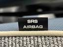 車両側方からの被害を緩和するＳＲＳサイドエアバッグ（運転席／助手席）が付いてます