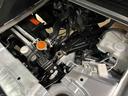 ジャンボエクストラ　電動格納式ドアミラー　パワーウインドウ　ＬＥＤヘッドランプ　オーバーヘッドシェルフ　プッシュボタンスタート　キーフリーシステム　スーパーＵＶ＆ＩＲカットガラス（フロントガラス）　スペアタイヤ　１０ＣＭフロントスピーカー（43枚目）