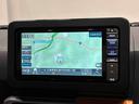 地図やTVなどのオーディオ機能も充実しているので、快適なドライブができます♪ 但し地図データは最新のものではなく,更新は有償,場合によってはできない事ももあります。保証については修理保証のみとなります